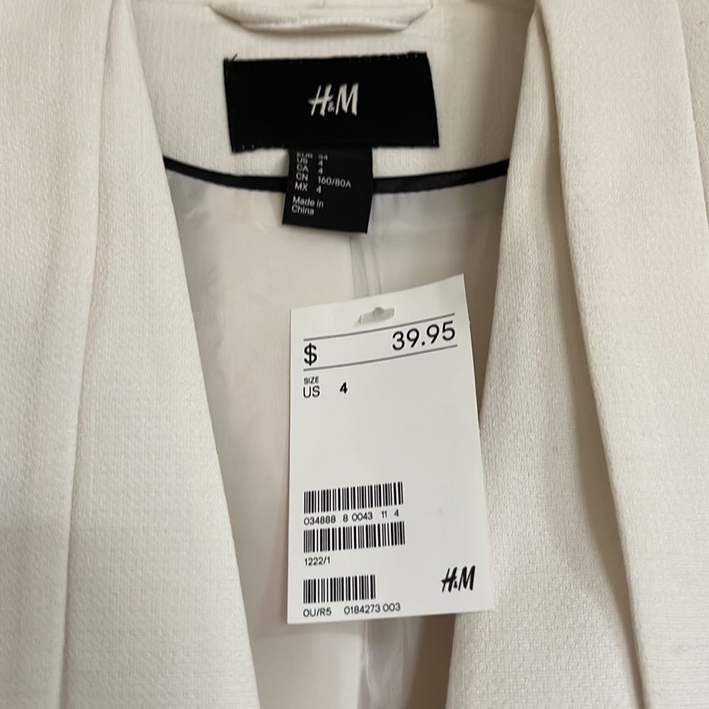 NWT H&M fitted blazer with metal details size 4 - Picture 3 of 8